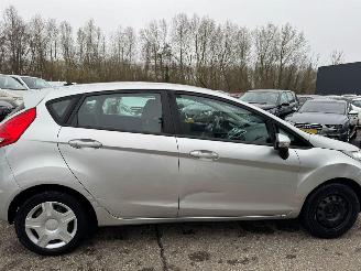 Ford Fiesta 1.25 Champion picture 2