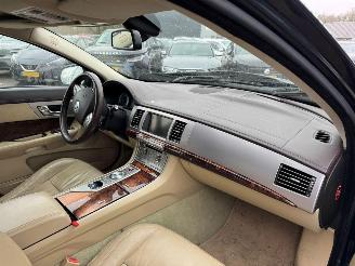 Jaguar XF 3.0 V6 Premium Luxury AUTOMAAT picture 14