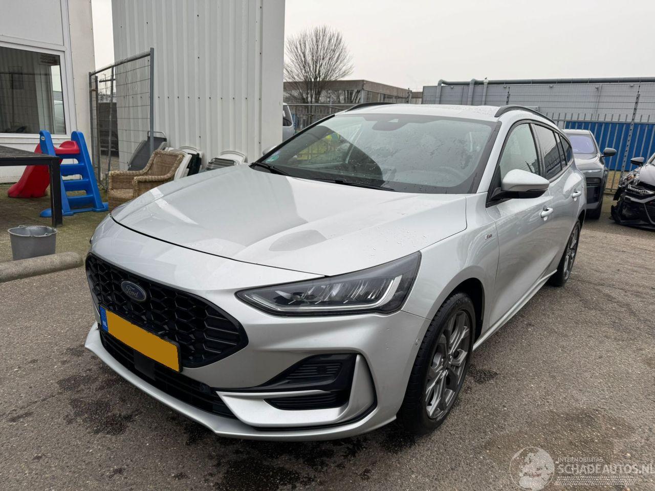 Ford Focus Wagon 1.0 EcoBoost Hybrid ST Line Style