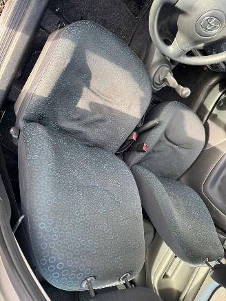 Toyota Yaris 1.0 VVT-i Idols picture 13