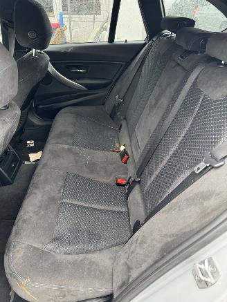 BMW 3-serie AUTOMAAT Touring 316i Executive picture 17