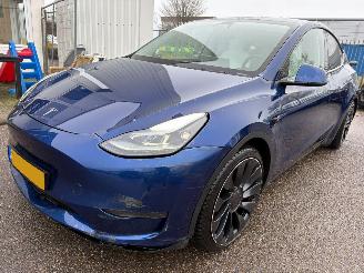krockskadad bil auto Tesla Model Y Performance AWD 75 kWh 465 pk 2023/6
