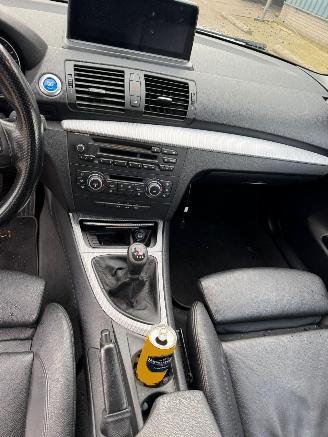 BMW 1-serie Cabrio 118i High Executive picture 14