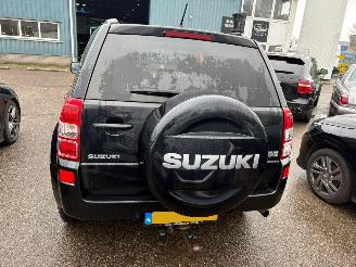 Suzuki Grand-vitara 2.0-16V High Executive picture 3