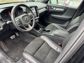 Volvo XC40 Recharge P8 AWD R-Design picture 19