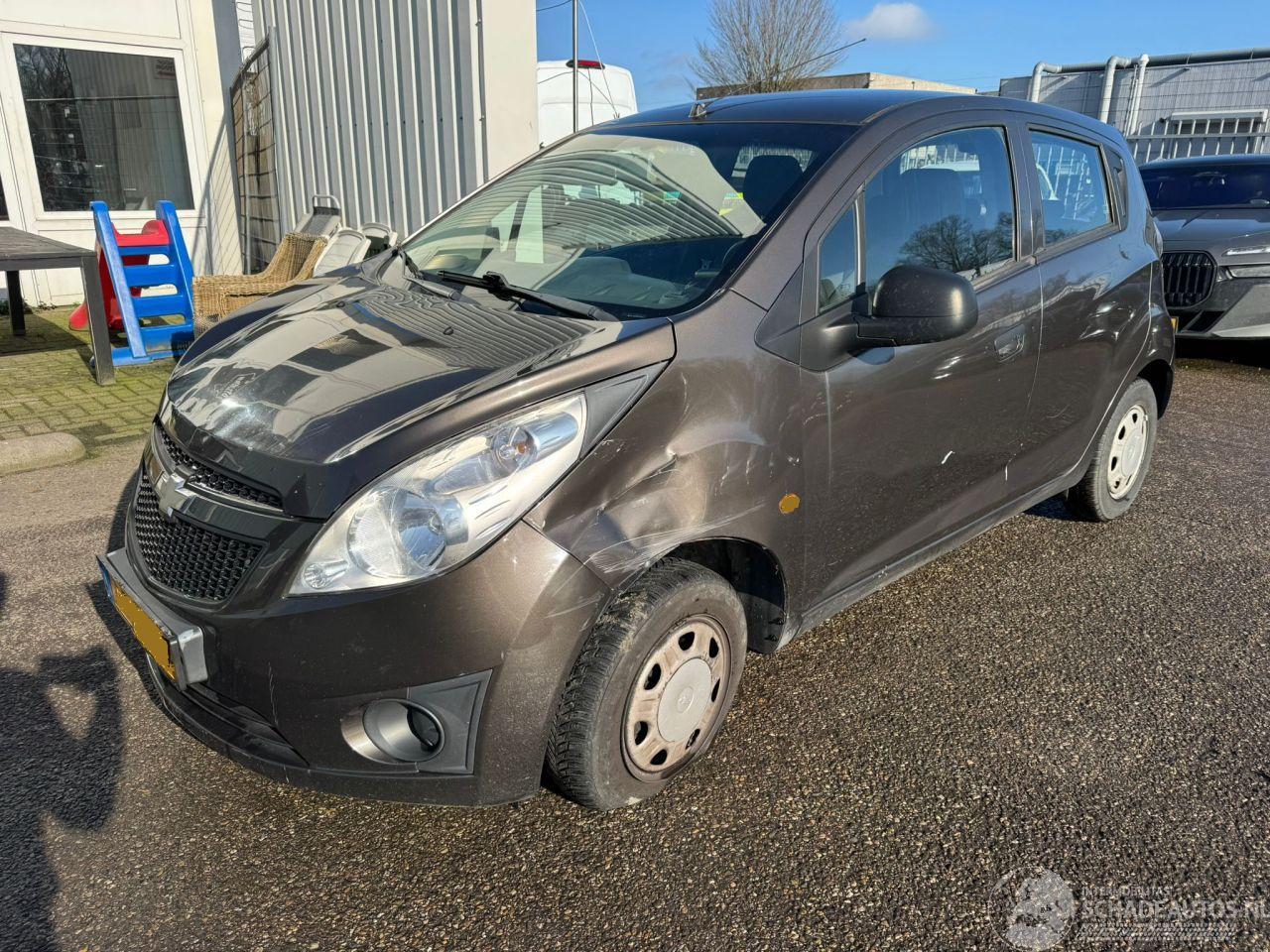 Chevrolet Spark 1.0 16V L
