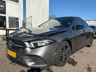 Schadeauto Mercedes A-klasse 180 AUTOMAAT Business Solution AMG 2020/3