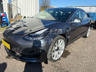  Tesla Model 3 Long Range AWD 75 kWh 2019/12