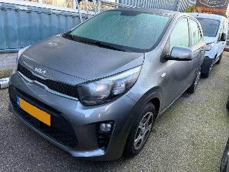 Voiture accidenté Kia Picanto 1.0 DPi ComfortLine 2023/10
