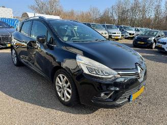 Unfallwagen Renault Clio 1.5 dCi Ecoleader Intens 2017/2