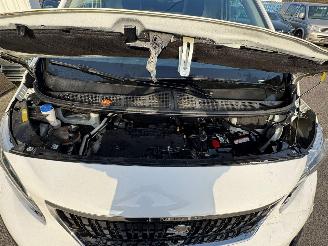 Peugeot Expert 231S 2.0 BlueHDI 120 Premium Pack picture 7