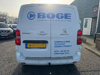 Peugeot Expert 231S 2.0 BlueHDI 120 Premium Pack picture 3