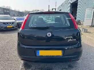 Fiat Grande Punto 1.4 Dynamic picture 4