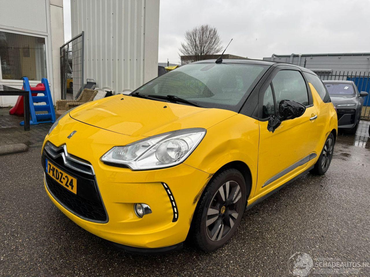 Citroën DS3 Cabrio 1.2 VTi Chic