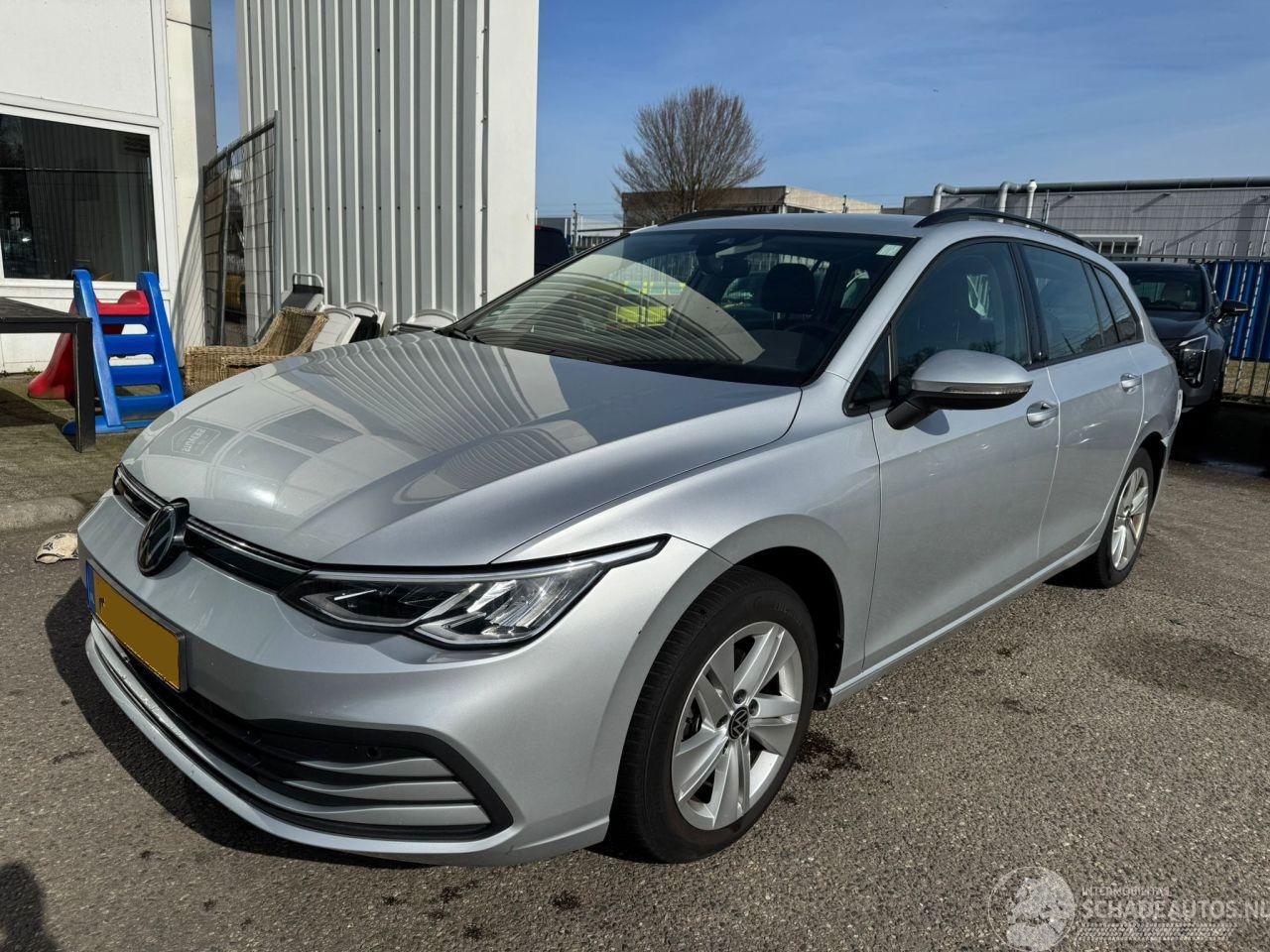 Volkswagen Golf Variant 1.0 TSI Life