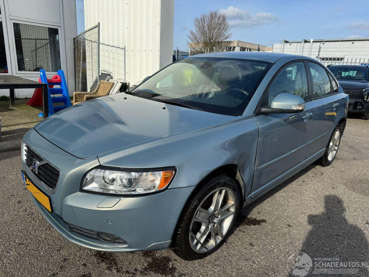 Volvo S-40 2.0 Momentum