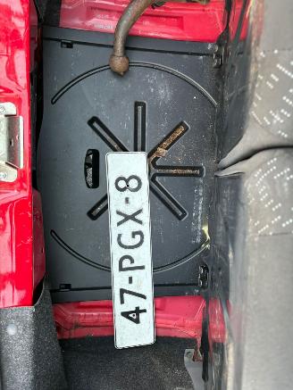 Peugeot 107 1.0-12V XS picture 11