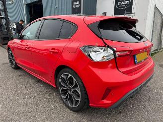 Ford Focus 1.0 EcoBoost ST Line Business picture 3