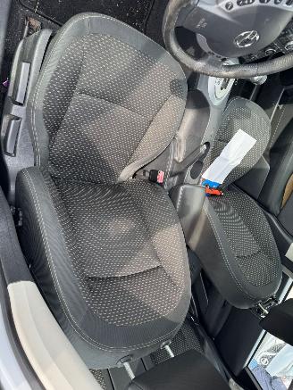 Nissan Qashqai 2.0  AUTOMAAT Tekna Pack picture 19