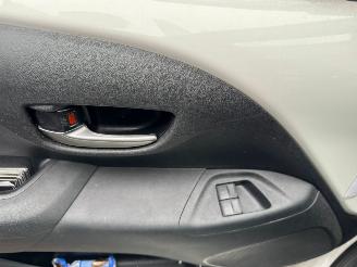 Toyota Aygo 1.0 VVT-i x-play picture 15