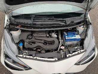 Toyota Aygo 1.0 VVT-i x-play picture 7