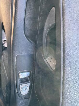 Mercedes Vito 111 CDI Lang picture 17