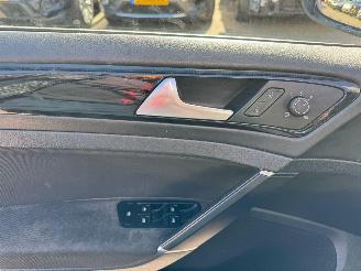 Volkswagen Golf Variant 1.6 AUTOMAAT TDI Highline Business R picture 13