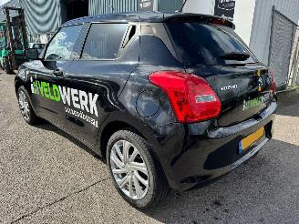Suzuki Swift 1.2 Select Smart Hybrid picture 3