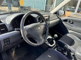 Suzuki Grand-vitara 2.0 S-Limited picture 11