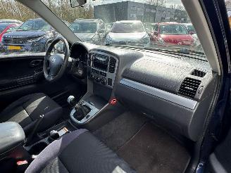 Suzuki Grand-vitara 2.0 S-Limited picture 14