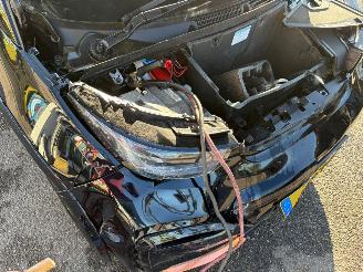 BMW i3 S 120Ah 42 kWh RoadStyle Edition picture 12