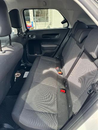 Citroën C4 cactus 1.2 PureTech Shine picture 15