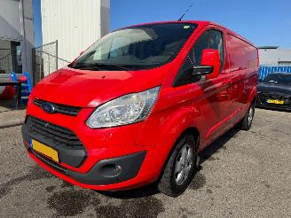 uszkodzony samochody ciężarowe Ford Transit Custom 340 2.0 TDCI L2H1 Ambiente 2016/11