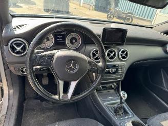 Mercedes A-klasse 180 Ambition picture 12