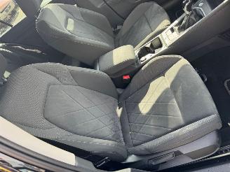 Volkswagen Golf Volkswagen Golf 1.5 TSI Highline Business R picture 21