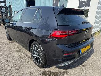 Volkswagen Golf 1.5 TSI PANORAMA DAKHighline Business R picture 4