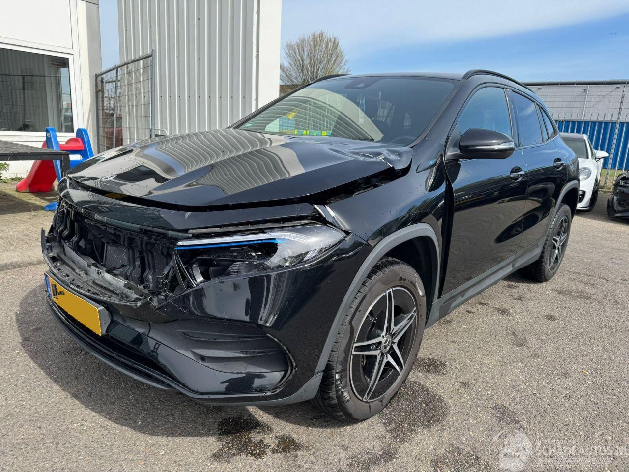 Mercedes EQA 250 AUTOMAAT Business Solution AMG 67 kWh