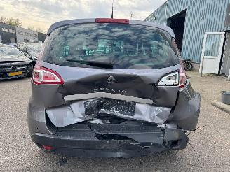 Renault Scenic 1.4 TCe Bose picture 4