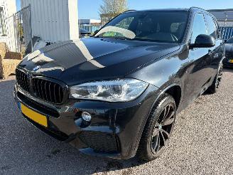 Schadeauto BMW X5 xDrive30d AUTOMAAT High Executive 7p. 2014/3