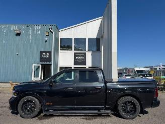 Dodge Ram LPG 1500 AUTOMAAT 5.7 V8 4x4 Quad Cab 6\'4 picture 2