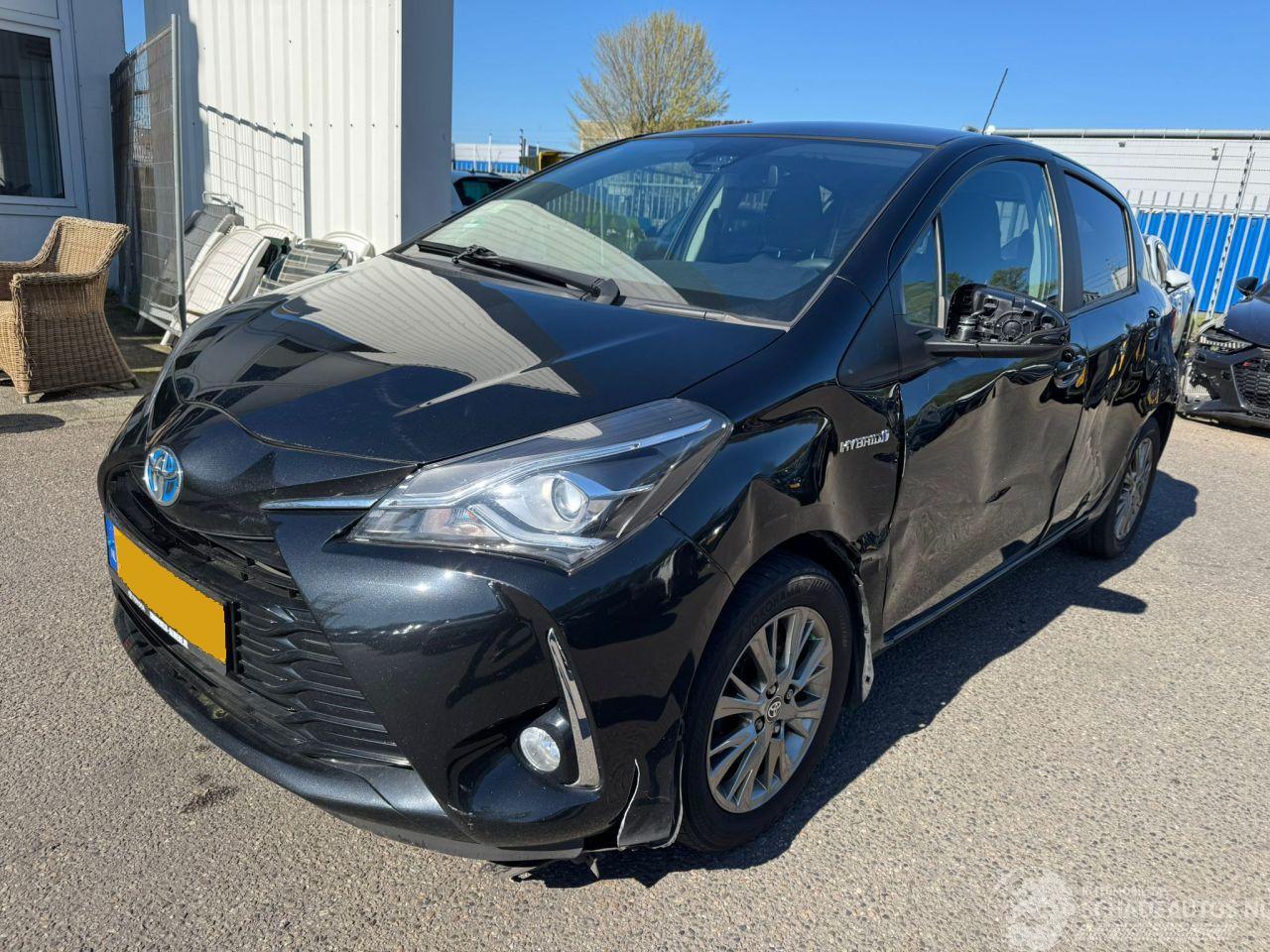 Toyota Yaris Toyota Yaris 1.5 Hybrid Dynamic