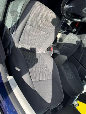 Volkswagen Tiguan 2.0 TDI Comfort&Design picture 15