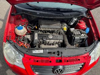 Volkswagen Polo 1.4-16V Trendline picture 9