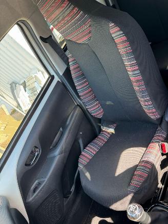 Citroën C1 1.0 VTi Shine picture 16