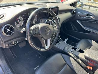 Mercedes A-klasse 180 AUTOMAAT Ambition picture 9