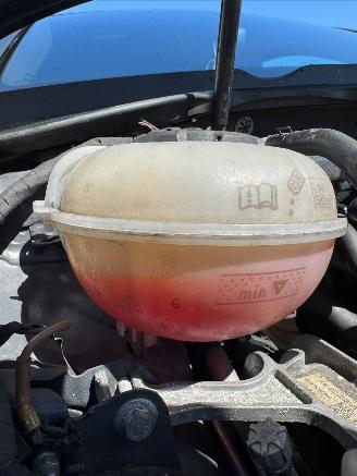 Volkswagen Golf 2.0 AUTOMAAT TSI 4Motion R picture 8