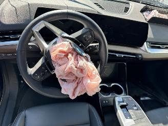 BMW iX1 eDrive20 67 kWh picture 15