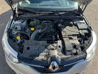 Renault Mégane Estate 1.2 TCe Life picture 7