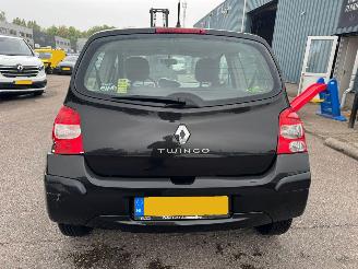 Renault Twingo 1.2 Authentique picture 3