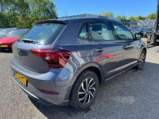 Volkswagen Polo 1.0 TSI Life picture 2